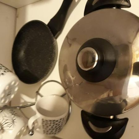 Studio Milana Apartment Brussels Luaran gambar